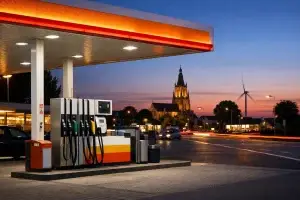 Bedrijven in Doetinchem Tankstation in Doetinchem bij daglicht